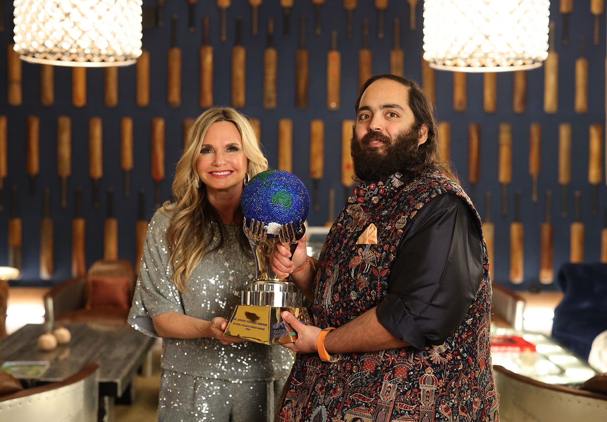 GHS honours Shri. Anant Ambani with the 2025 Global Humanitarian Award for Wildlife Conservation.